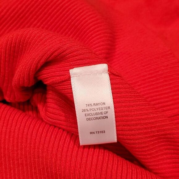 Cable & Gauge Cropped Lightweight Knit Blouse Embellished Sz M - Picture 8 of 8